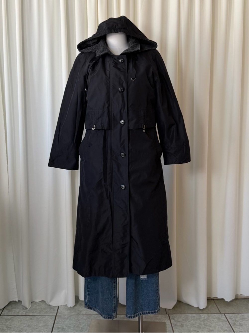 Vintage 1990s Fleet Street Hooded Black Trench Coat Gorpcore size 8Petite.